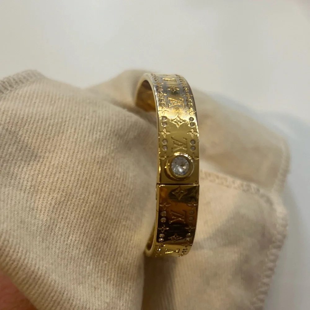 Louis Vuitton Monogram Gold Bracelet - Picture 5 of 8